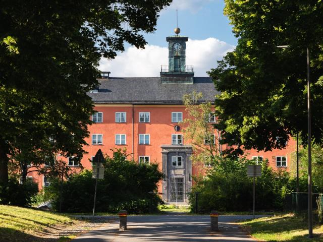 Bäckbornas väg 19