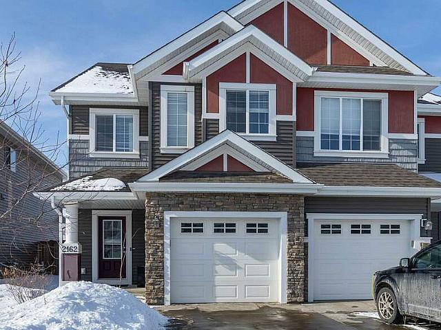 Backing Onto The Park And Playground! This Spacious 1550 Sqft Ha