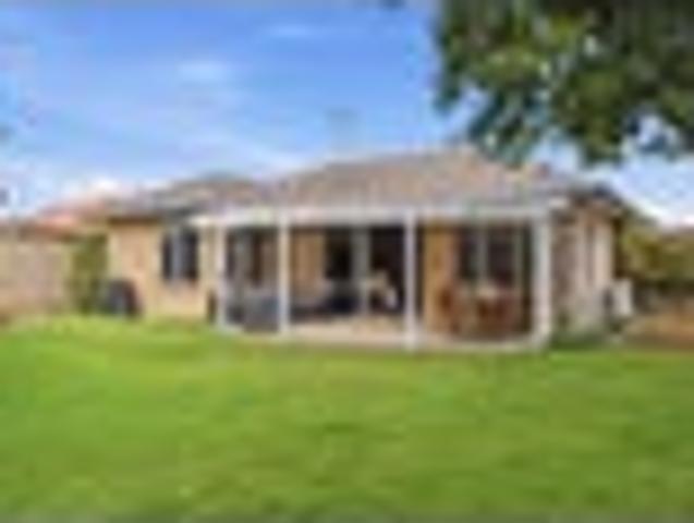 Backyard Freedom, Papamoa Convenience