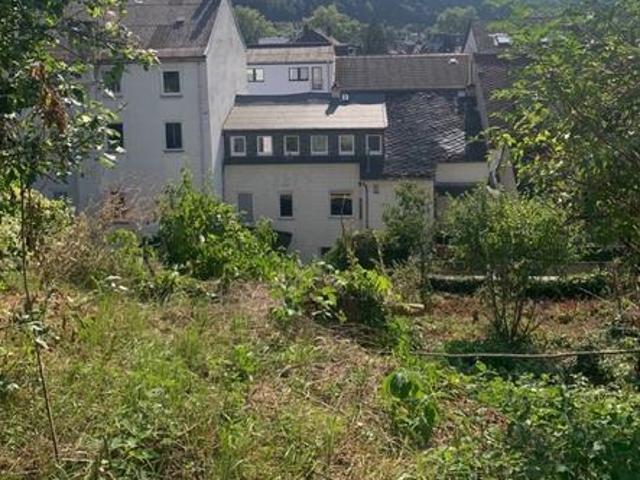 Bad Ems 3 Familienhaus mit 6 Stellplätzen provisionsfrei