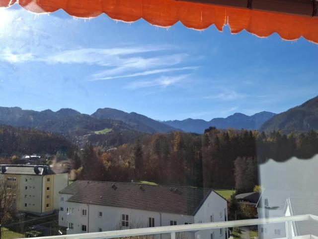 Bad Ischl 4 Zimmer Wohnung mit 2 Balkone im 7. Stock mit Lift