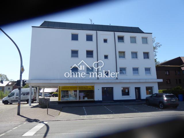 Bad Segeberg / Wahlstedt 3 Zi. EBK, VB/DU GWC, 85 qm, courtagefrei !