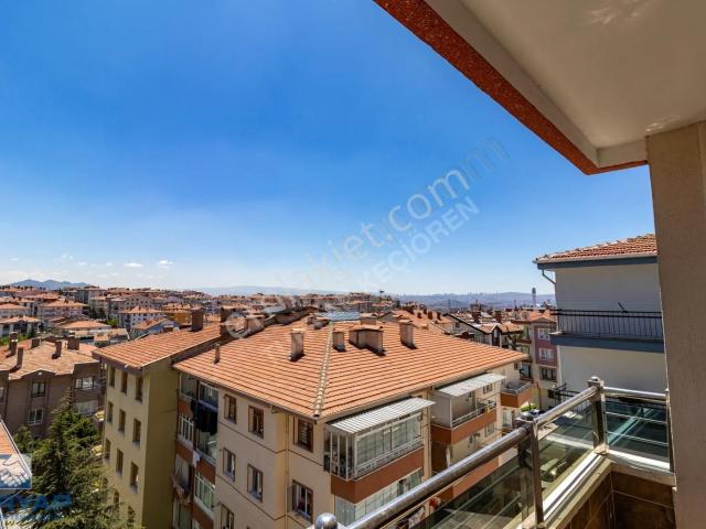 Bademlik Zeytinlik Sok.ta Ful Yapılı, Ebeveyn B. Asansörlü 4+1
