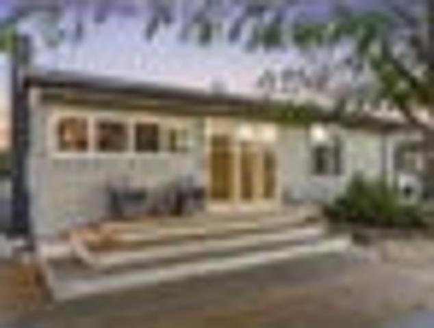 Bader, 5 bedrooms, $900 pw