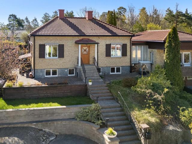 Badhusgatan 10
