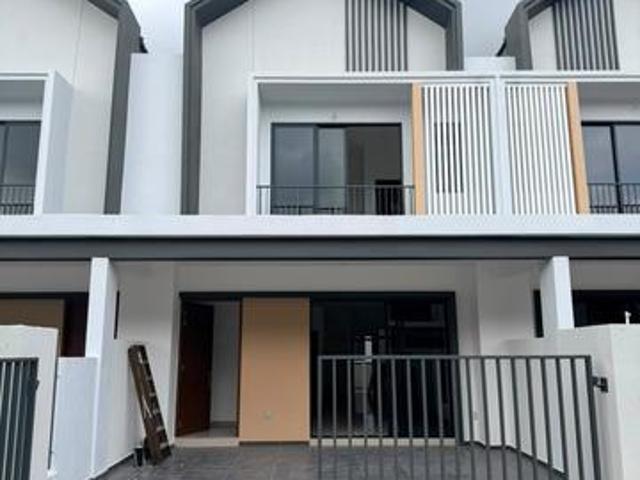 BAE Dato Onn Double Storey Full loan