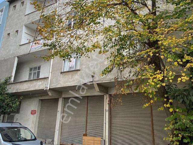 Bafra Vıp Gayrımenkulden Emirefendi Mah'de Komple Satılık Bina !