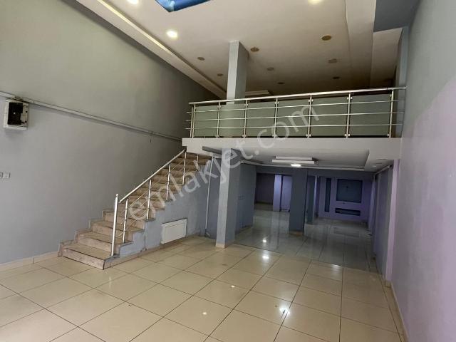 Bafra Vıp Gym.den Cumhuriyet Mah.de 180m2 Kiralık Dükkan