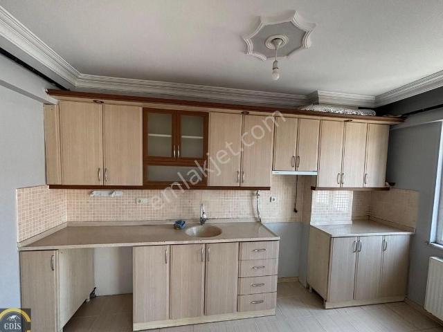 Bafra Emirefendi Mahallesi’nde Kiralık 3+1 Masrafsız Daire