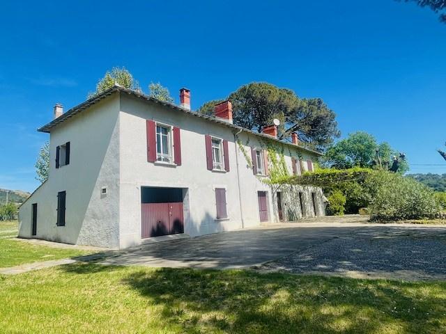 BAGARD MAISON R+1 314 m2 DÉPENDANCES TERRAIN: 6641 m2