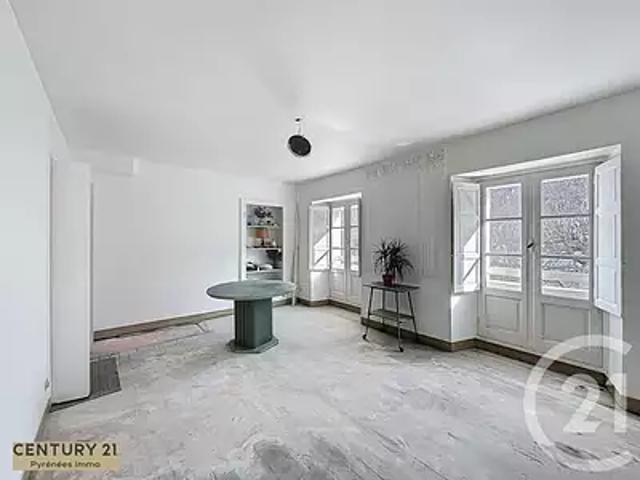 Bagnères de Luchon 31110 Achat / Vente appartement 2 pièces t2