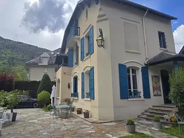 Bagnères de Luchon 31110 Achat / Vente maison 7 pièces t7 terrasse balcon