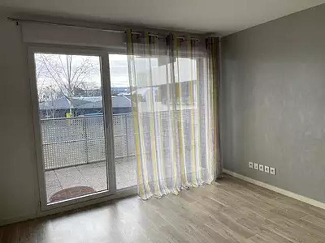 Bagneux 92220 Location appartement 3 pièces t3 terrasse parking