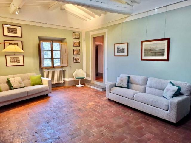 Bagno a Ripoli Appartamento immerso nel verde