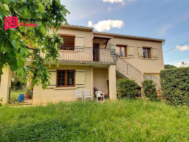 Bagnols sur Cèze Villa 7 pièce s 240 m2, 4 chambres, Terrain 1 200 m², divisible et constructible