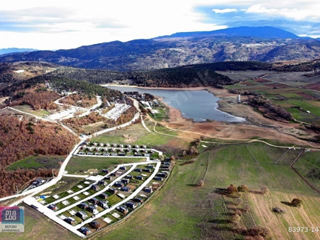 Bahçe Dağyenice 2. Etapta Göl Manzaralı Satılık Hobi Bahçesi