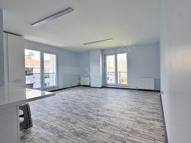 BAHÇEŞEHİR LOKASYONUNDA SIFIR KREDİYE UYGUN 2+1 SATILIK DAİRE