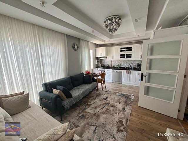 BAHÇEŞEHİRDE SİTE İÇERİSİNDE 3+1 SATILIK DAİRE