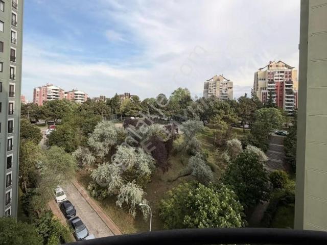 Bahçeşehir Funda 141 Net M² Ferah E Tipi Satılık Daire