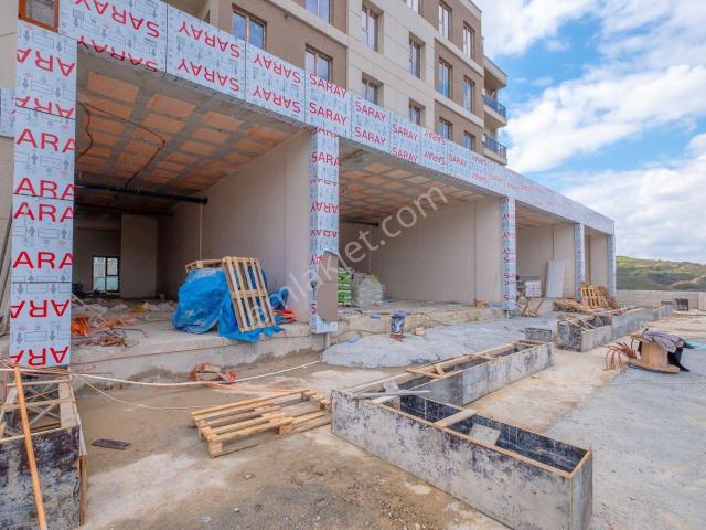 Bahçeşehir Kavşak Lokasyon Eczane'ye Uygun Ticari Ünite