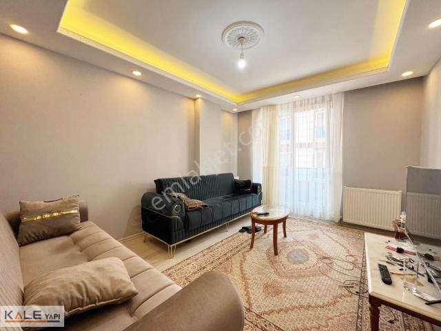 Bahçeşehir Konumu Satılık 2+1 Satılık Çift Cepheli Daire
