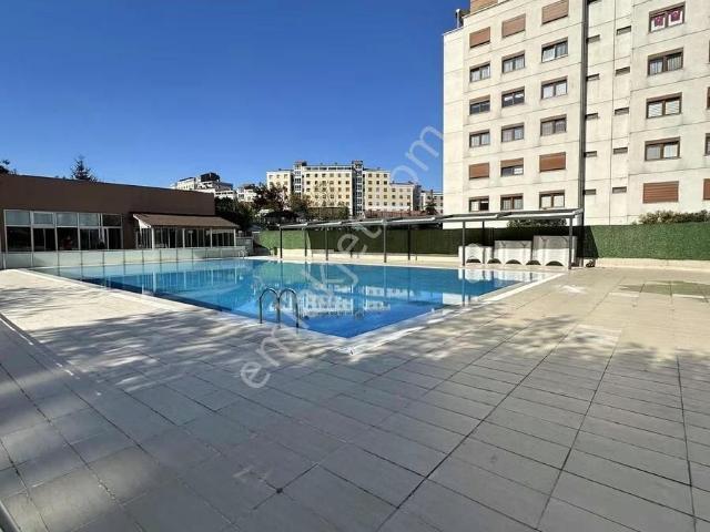 Bahçeşehir Spradon Kuleler 3+1 Fırsat Satılık