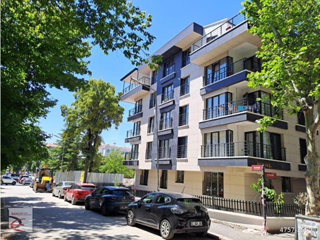BAHÇE EMLAK,TAN MİLLİ KÜTÜPHANE YAKINI 1+1 KATDA KOMBİLİ YENİ BİNADA SIFIR DAİRE