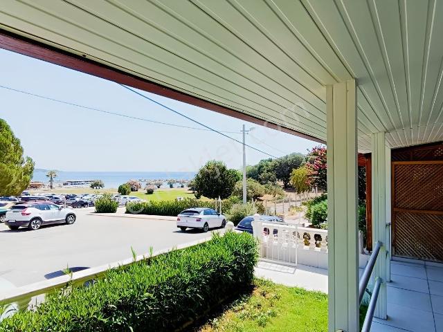 Bahçe Katı,deniz Manzaralı 2+1 Daire