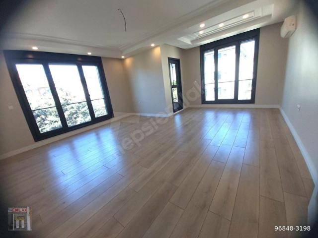 BAHÇELİEVLER MERKEZ CADDE ÜSTÜ SIFIR 3+1 OTOPARK 1.KAT KİRALIK DAİRE