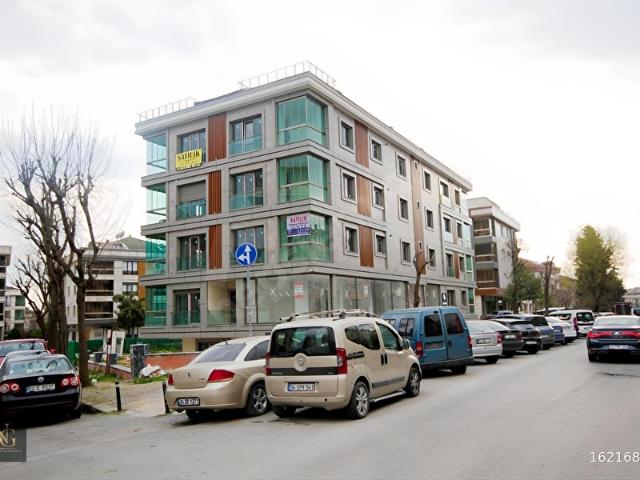 BAHÇELİEVLER MERKEZ'DE 3+1 SIFIR OTOPARKLI ARAKAT LÜKS DAİRE !