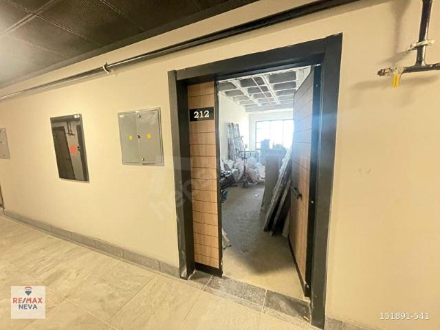 BAHÇELİEVLER ELMAS KULEDE NET 80 M2 SATILIK ATÖLYE