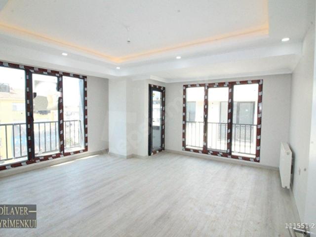 BAHÇELİEVLER FERİT SELİMPAŞA CAD SIFIR 3+1 EBBVEYN BANYOLU GÜNEY CEPHE