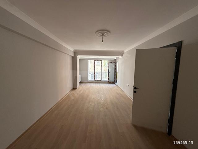 BAHÇELİEVLER ŞİRİNEVLERDE 2+1 SATILIK DAİRE