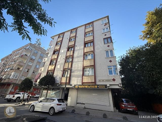 BAHÇELİEVLER KOCASİNAN MERKEZ MAHALLESİNDE 50M2 DEPOLU DÜKKAN