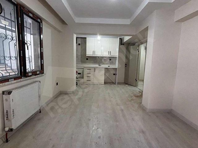 BAHÇELİEVLER ZAFER MAHALLESİNDE SIFIR 2+1 SATILIK DAİRE