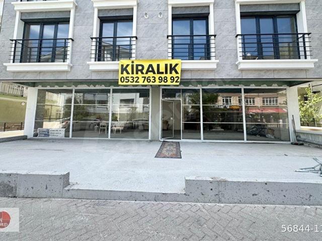 BAHÇELİEVLERDE 0 BİNADA CADDEYE 14 M CEPHELİ KOMPLE GİRİŞ KİRALIK DÜKKAN