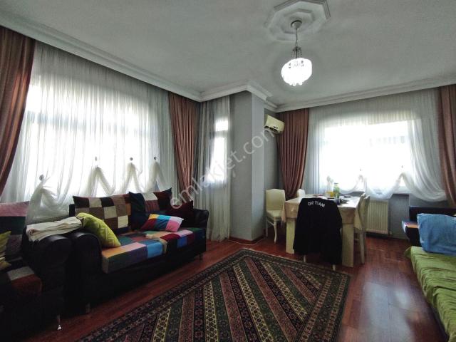 Bahçelievler Cumhuriyet Mah 85,m2 2+1 4,kat Daire