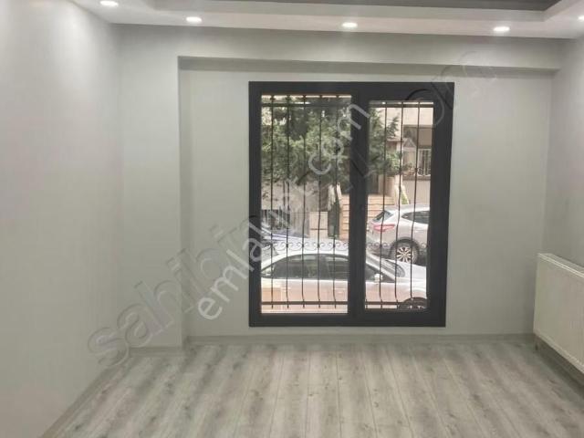 Bahçelievler Çamlık Caddesine Yakın Satılık Yüksek Giriş