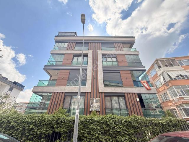 Bahçelievler Çalışlarda Villa Konforunda 3+1 160 M²ters Dubleks