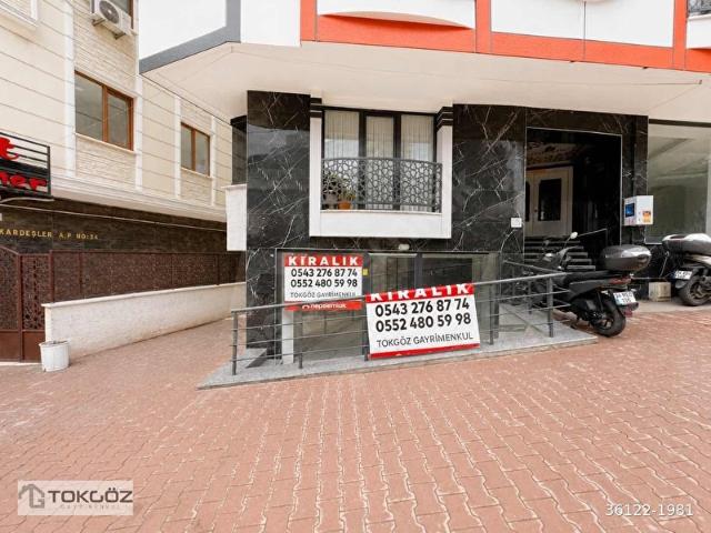 Bahçelievler Devlet Hastanesi Karşısı 300M2 Sıfır Binada Dükkan