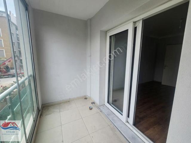 Bahçelievler Katlı Pazaryeri Yanı Kiralık Daire