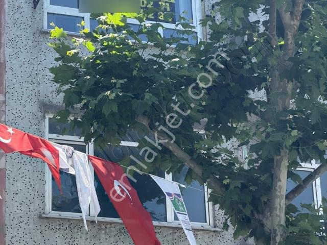 Bahçelievler Kiralık Daire 4+1 Metrobüse 5 7 Dak Yürüme