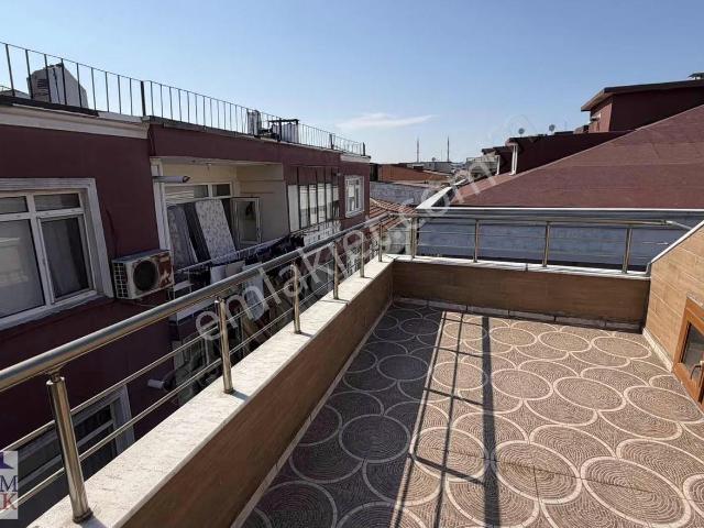 Bahçelievler Hastane Karşısında Yeni Bina'da 4+1 Kiralık Dubleks