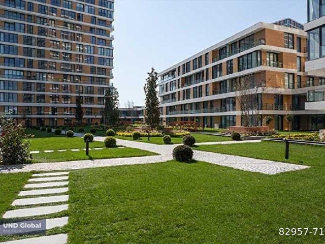 Bahçelievler İstwest Satılık 3+1 Daire Boş full balkonlu