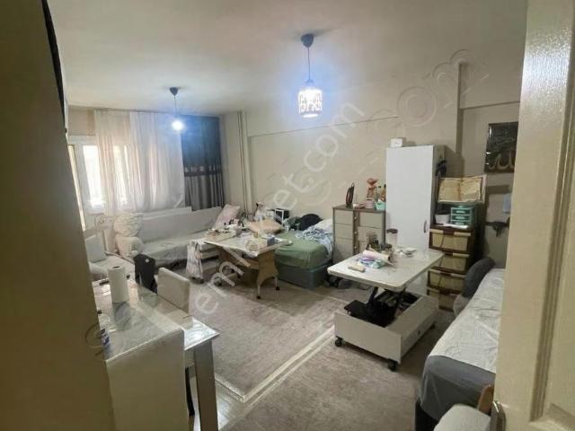Bahçelievler Şirinevler 2+1 Satılık Daire 90 Metre