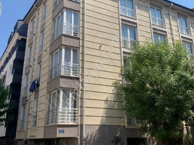 Bahçelievler Mah. Arakat Ayrı Mutfaklı Daire