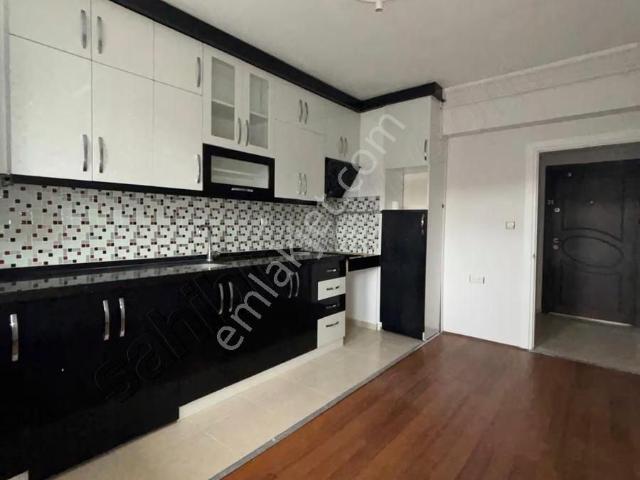 Bahçelievler Mah. Bahar 20.sk 3+1 Kiralık Daire