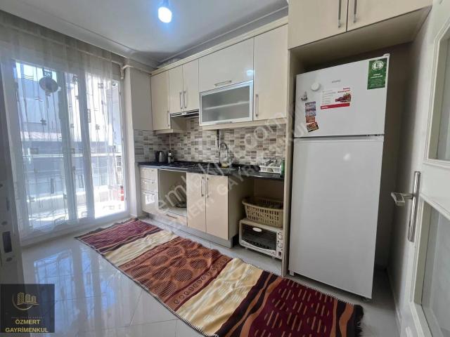 Bahçelievler Mah 2+1 Ara Kat Eşyalı