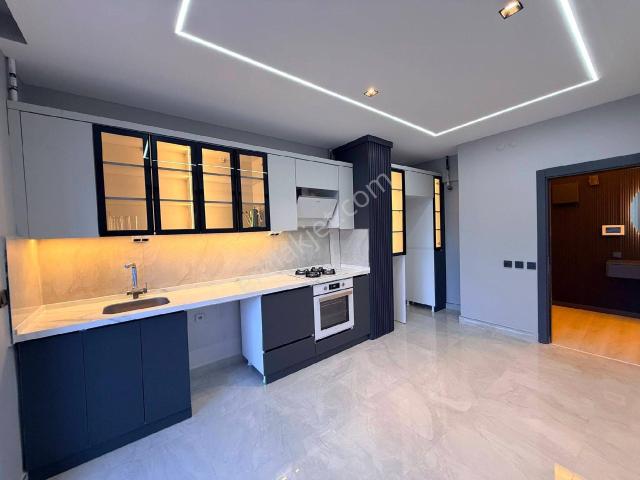 Bahçelievler Mahallesi Bahabey Caddesi Üzeri Ziraat Bankası Civarı 3+1 135 M2 Daire