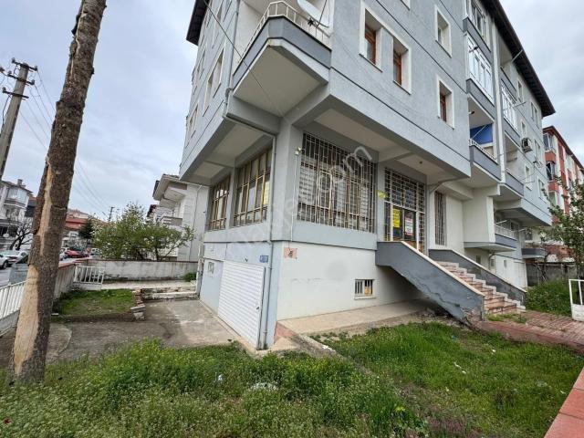 Bahçelievler Mahallesi Cadde Cepheli Satılık Dükkan